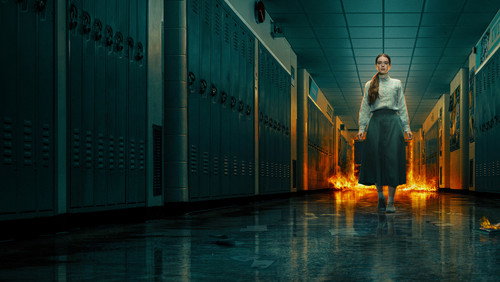 Carrie 1. Sezon 8. Bölüm